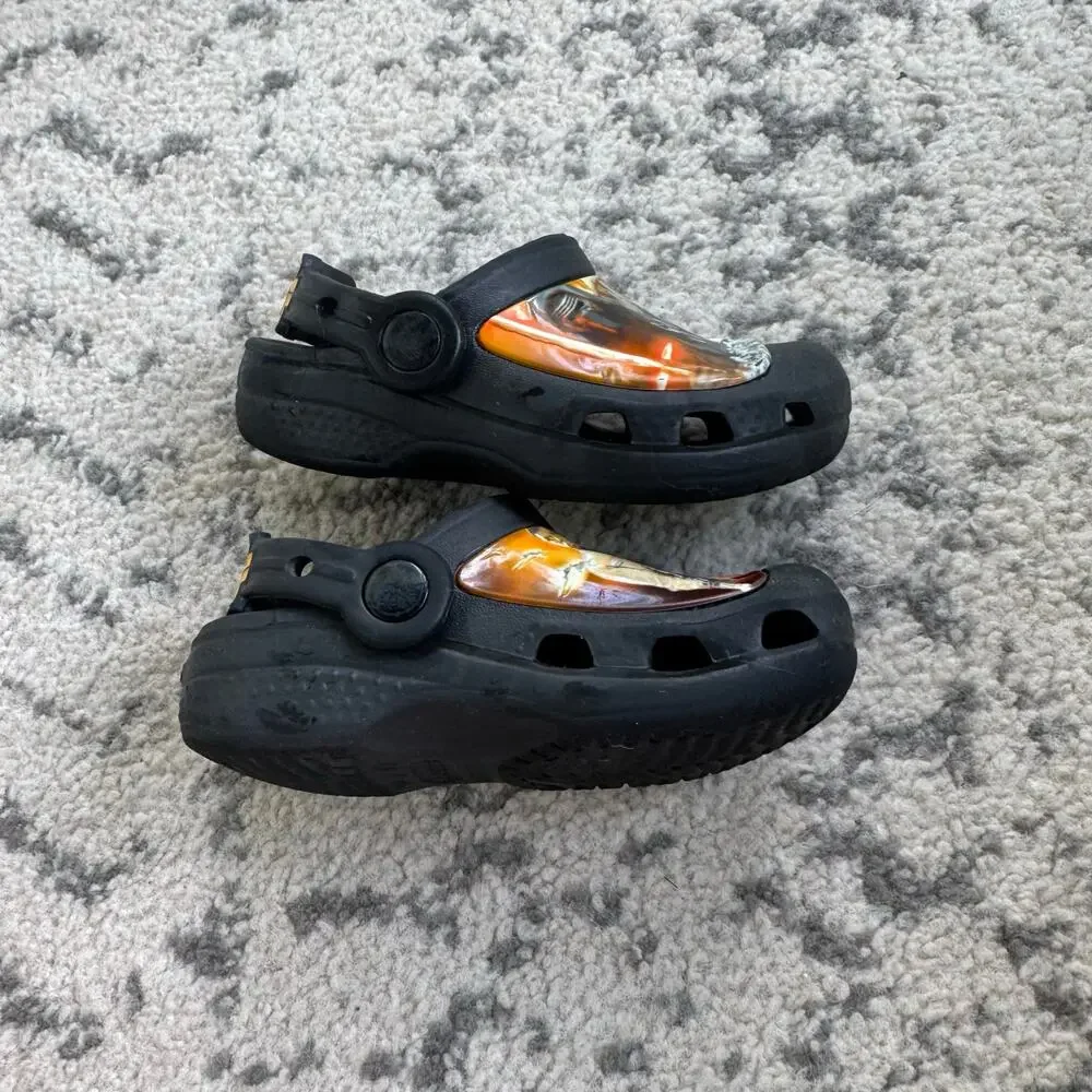 CROCS Special Edition Star Wars Clogs Childrens Sz 6/7